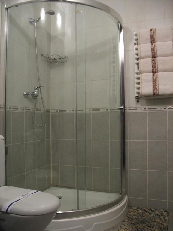 Premier Club Hotel Chernivtsi Ruang foto