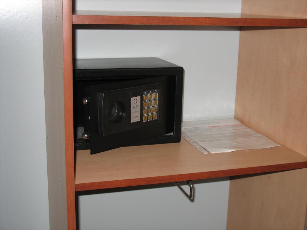 Premier Club Hotel Chernivtsi Ruang foto