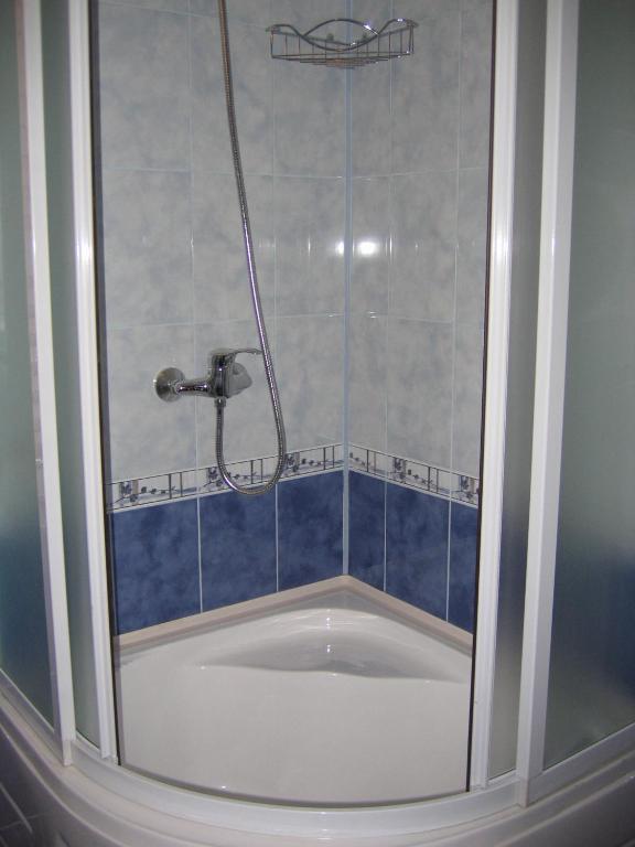 Premier Club Hotel Chernivtsi Ruang foto
